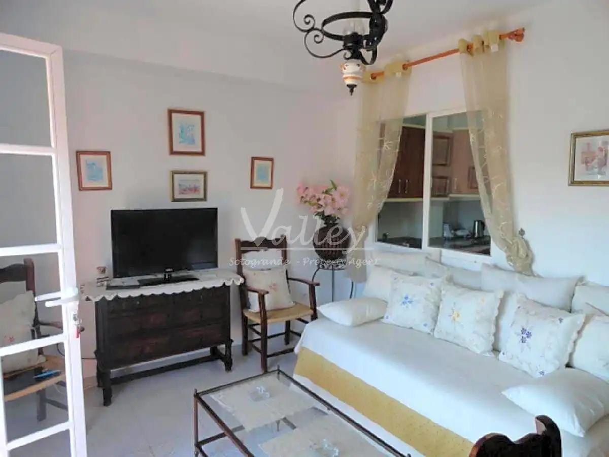 Sala de estar de Edificio en venta en Sotogrande