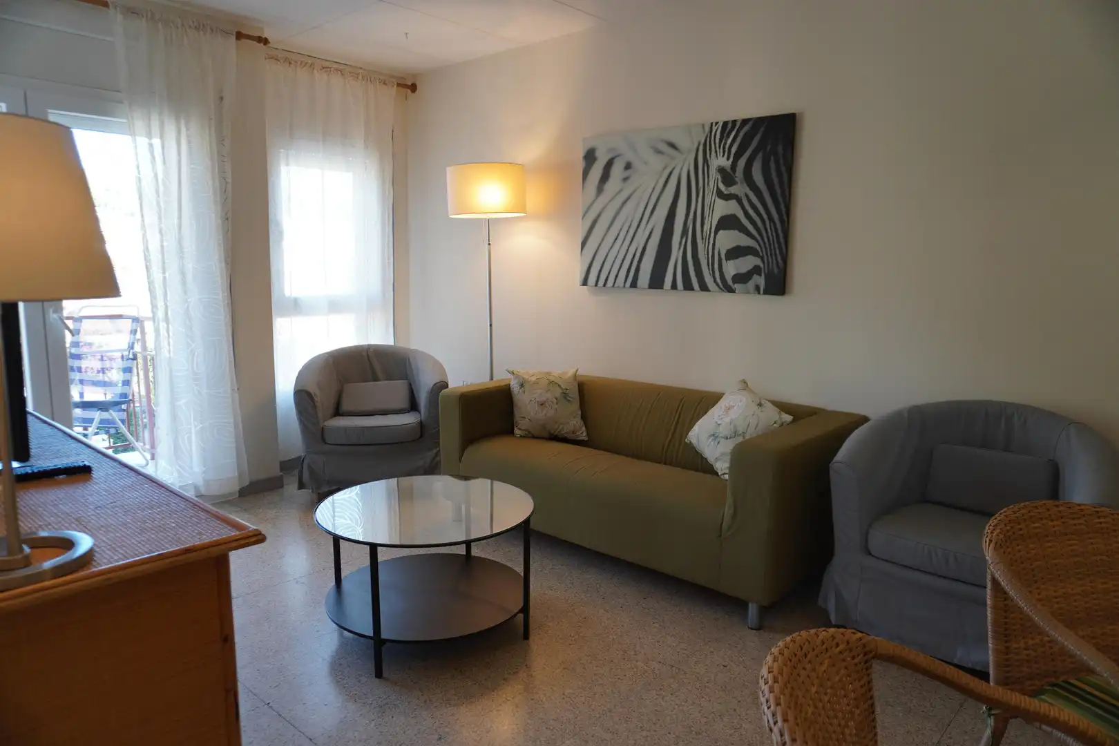 Sala de estar de Piso en venta en L'Estartit con Aire acondicionado y Balcón
