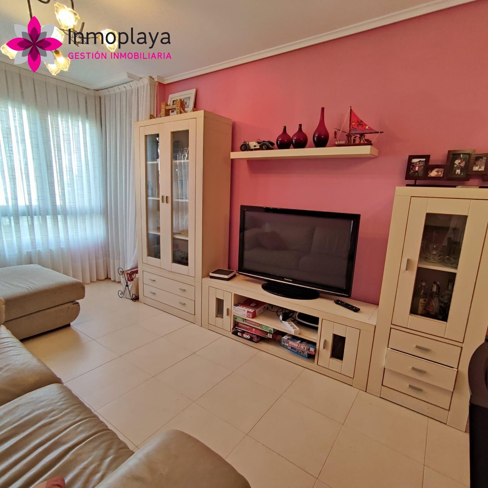 Living room of Planta baja for sale in Noja  with Heating, Private garden and Terrace