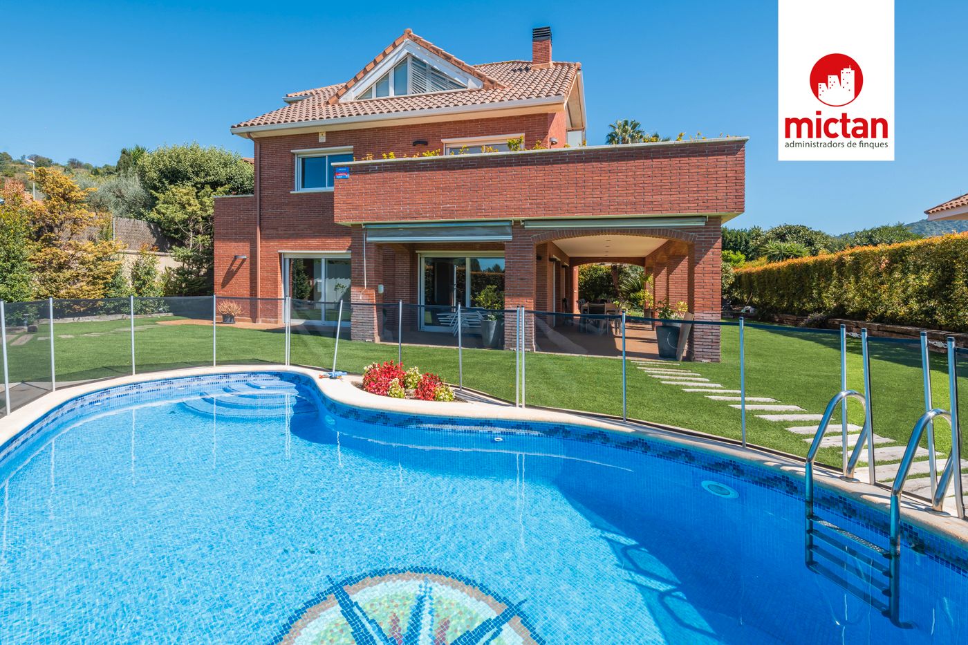 Garden of House or chalet for sale in Sant Just Desvern  with Air Conditioner, Heating and Private garden