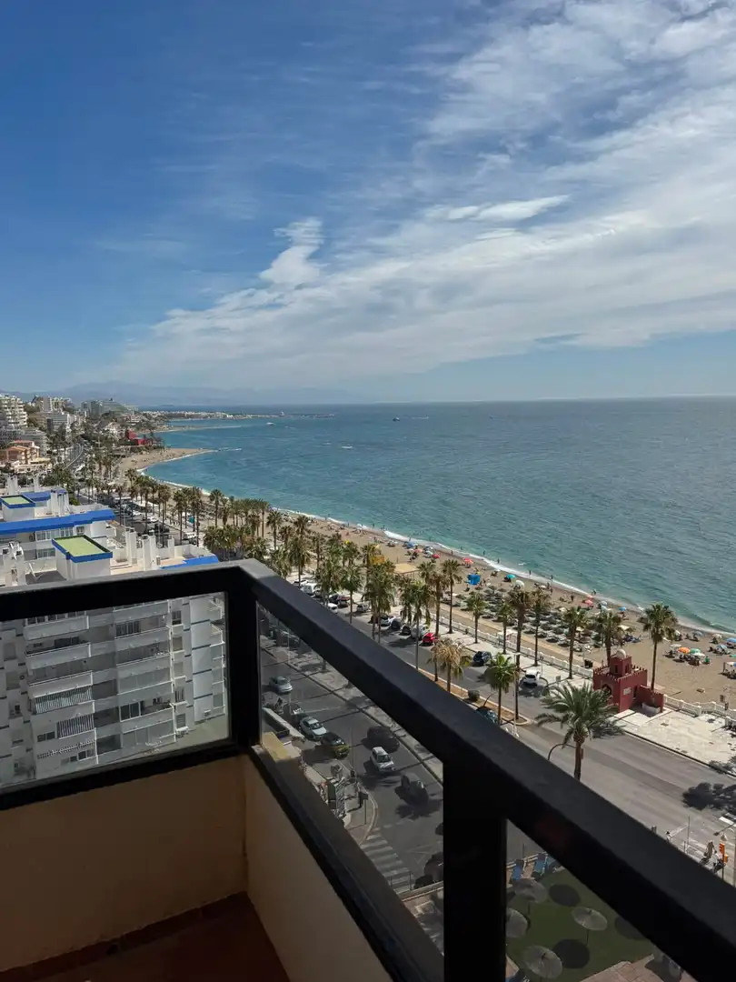 Apartament amb ascensor en venda a Torrequebrada, imagen 2
