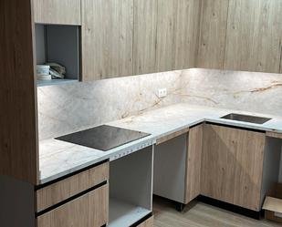 Kitchen of Planta baja for sale in  Madrid Capital  with Air Conditioner, Heating and Oven