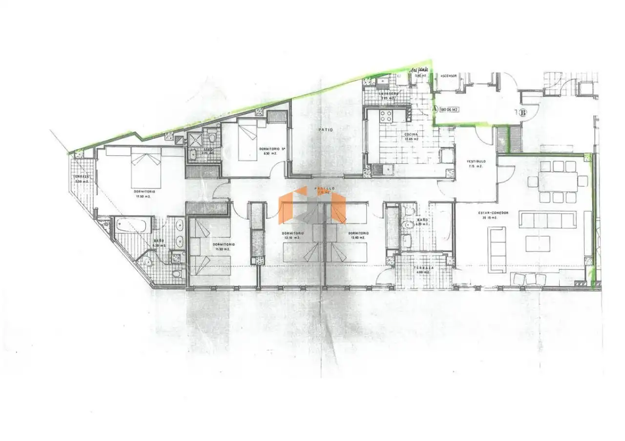 Piso en venta en Vigo  con Calefacción, Parquet y Terraza