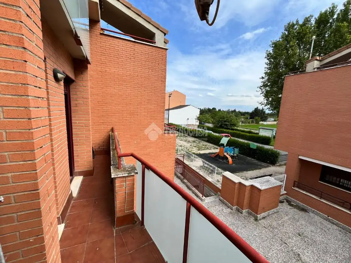 Terrace of Detached homes for sale in Santa Isabel - Movera
