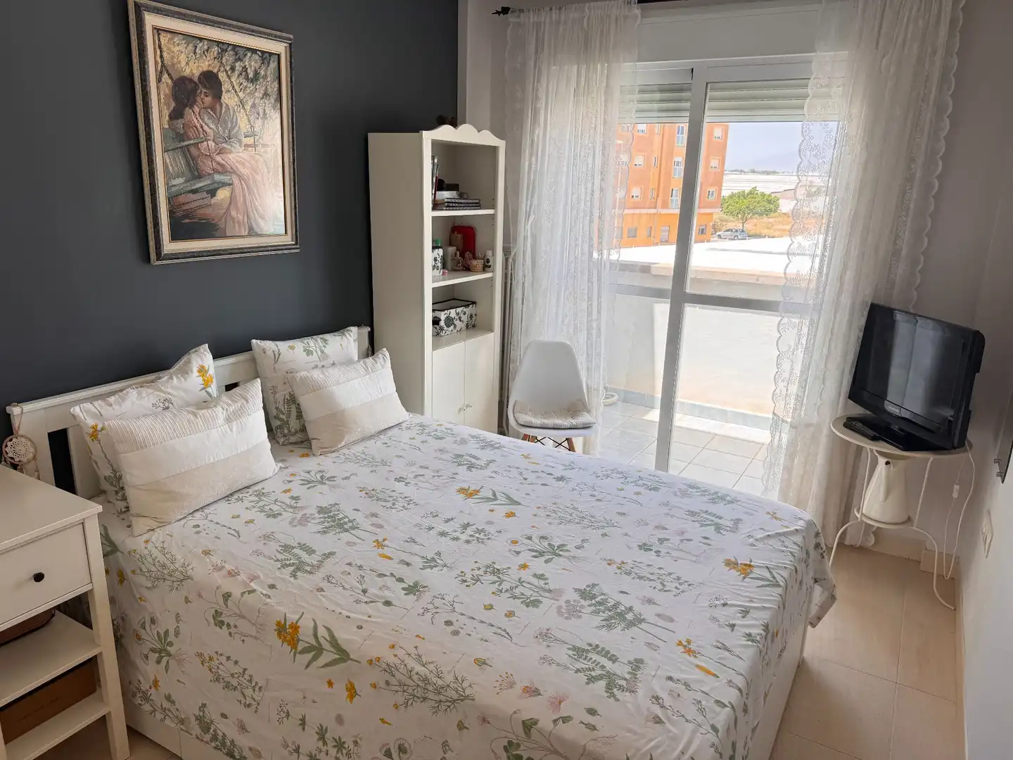 Dormitori de Apartament en venda en Roquetas de Mar amb Aire condicionat, Terrassa i Moblat