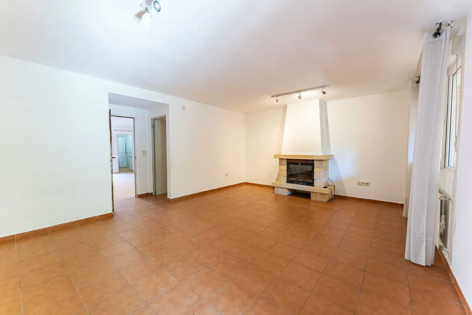 Casa adosada en venta en Las Rozas de Madrid con Calefacción, Jardín privado y Parquet