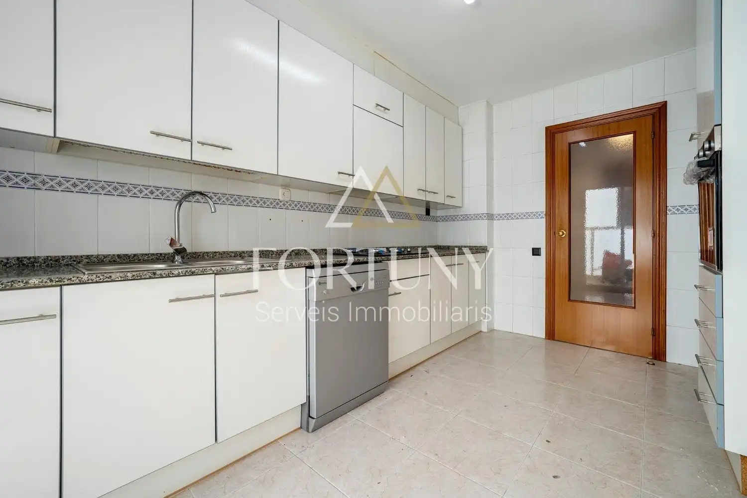 Flat with terrace for sale in de l'Alcalde Joan Bertran 40, imagen 4