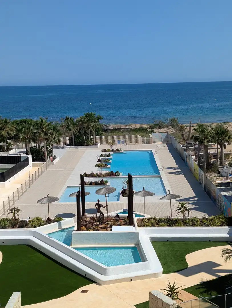 Penthouse with pool for sale in Carrer Llac Maracaibo, imagen 2