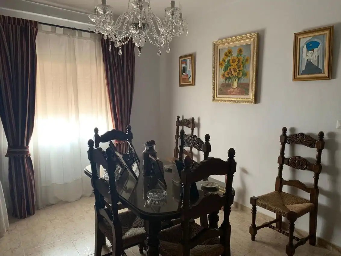 Menjador de Casa adosada en venda en Arcos de la Frontera amb Aire condicionat