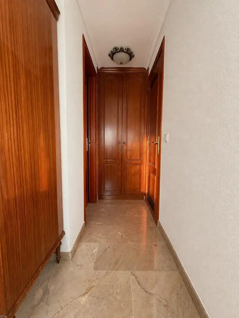 Wohnung zum Verkauf in Córdoba mit Heizung, Privatgarten und Terrasse
