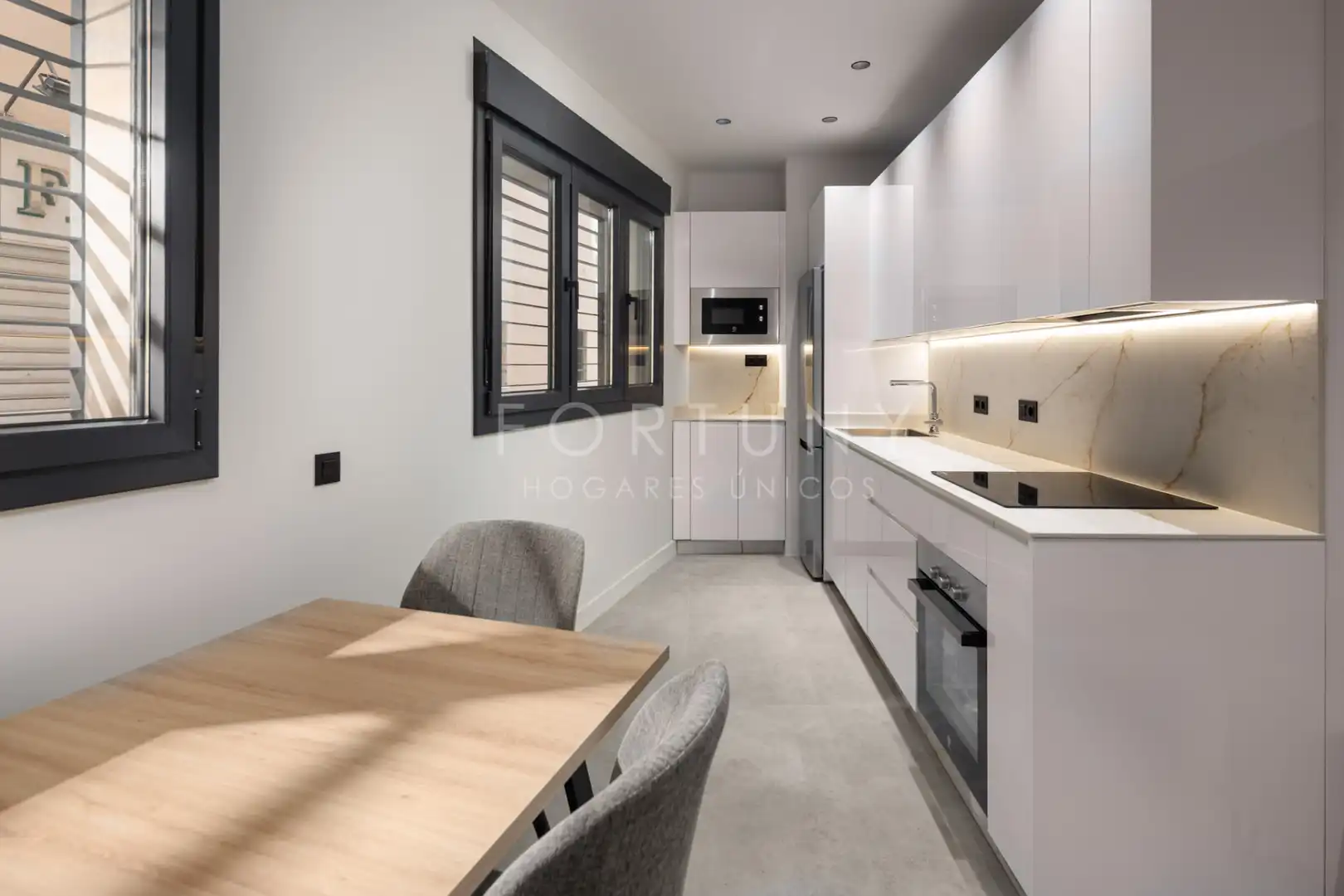 Cocina de Estudio en venta en Málaga con Aire acondicionado y Amueblado