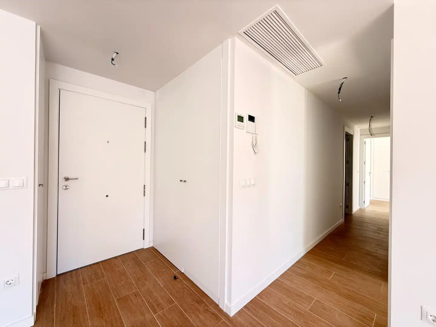 Dachboden zum Verkauf in Dénia mit Klimaanlage, Privatgarten und Terrasse