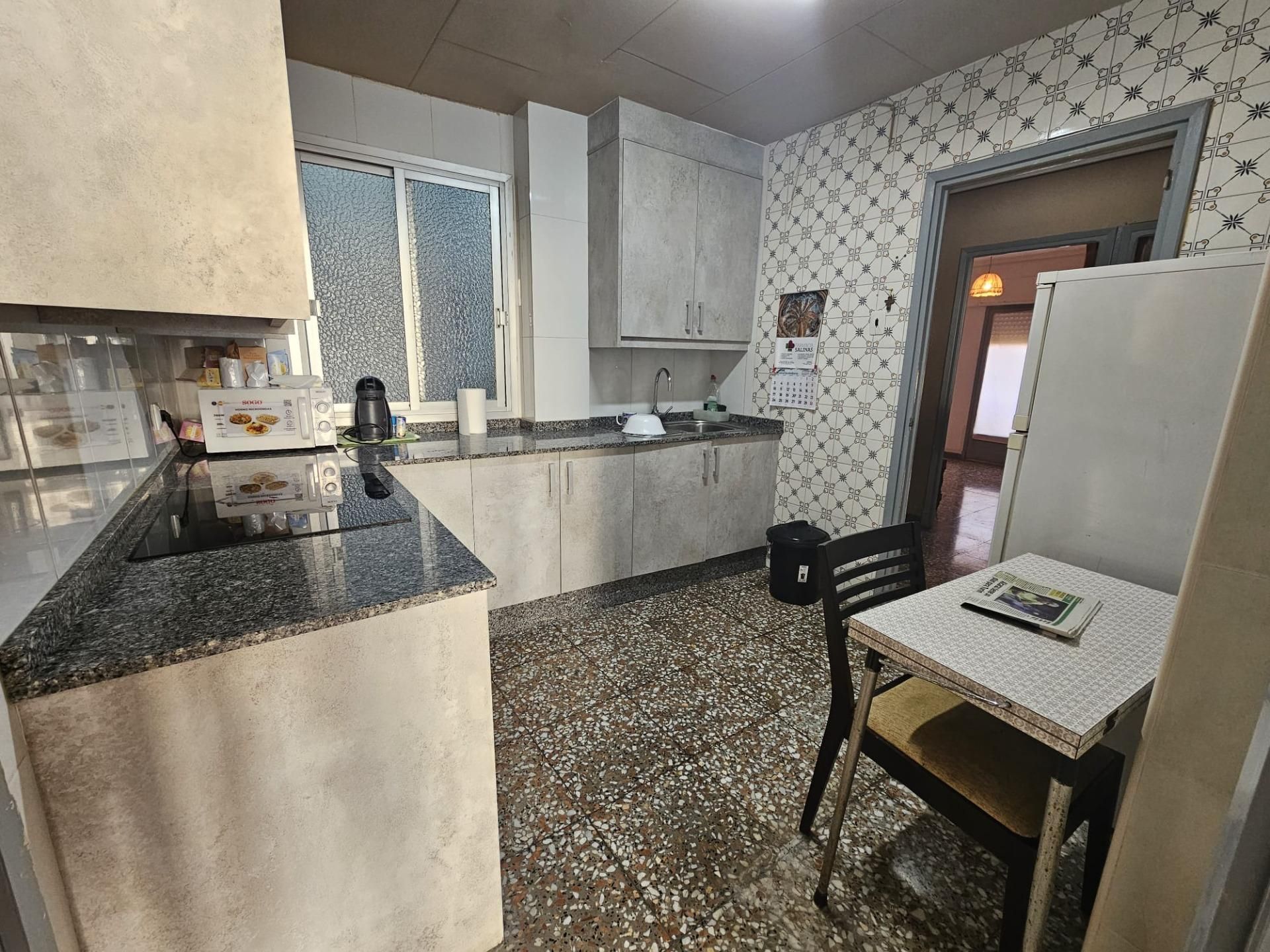 Kitchen of Flat for sale in Elche / Elx  with Balcony