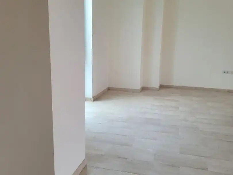 Büro zur Miete in Lepe mit Terrasse