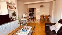 Living room of Flat for sale in  Madrid Capital  with Heating