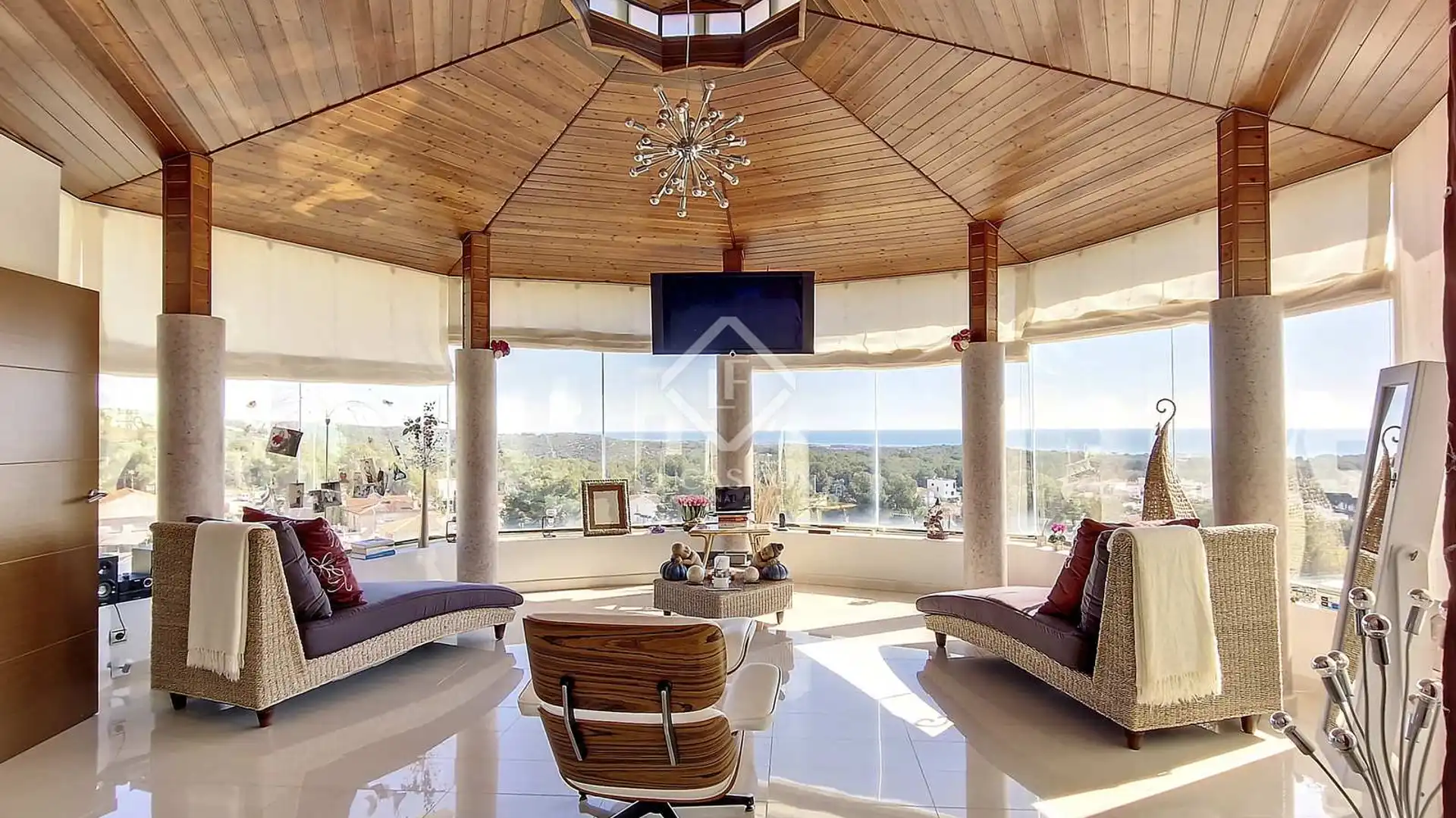 Sala de estar de Casa o chalet en venta en Cunit con Aire acondicionado, Calefacción y Jardín privado