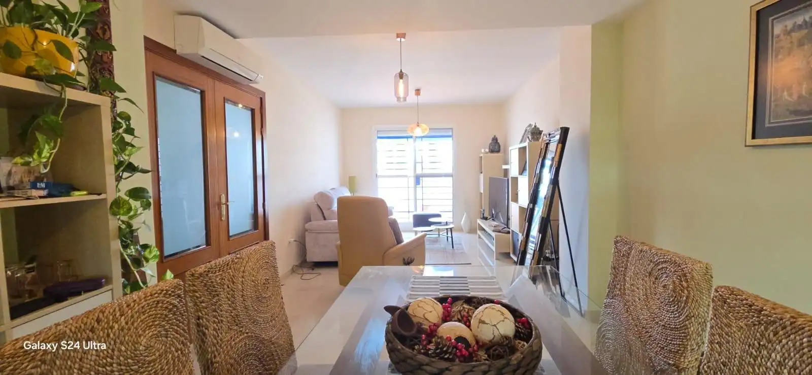 Sala de estar de Casa adosada en venta en Torremolinos con Aire acondicionado, Jardín privado y Terraza