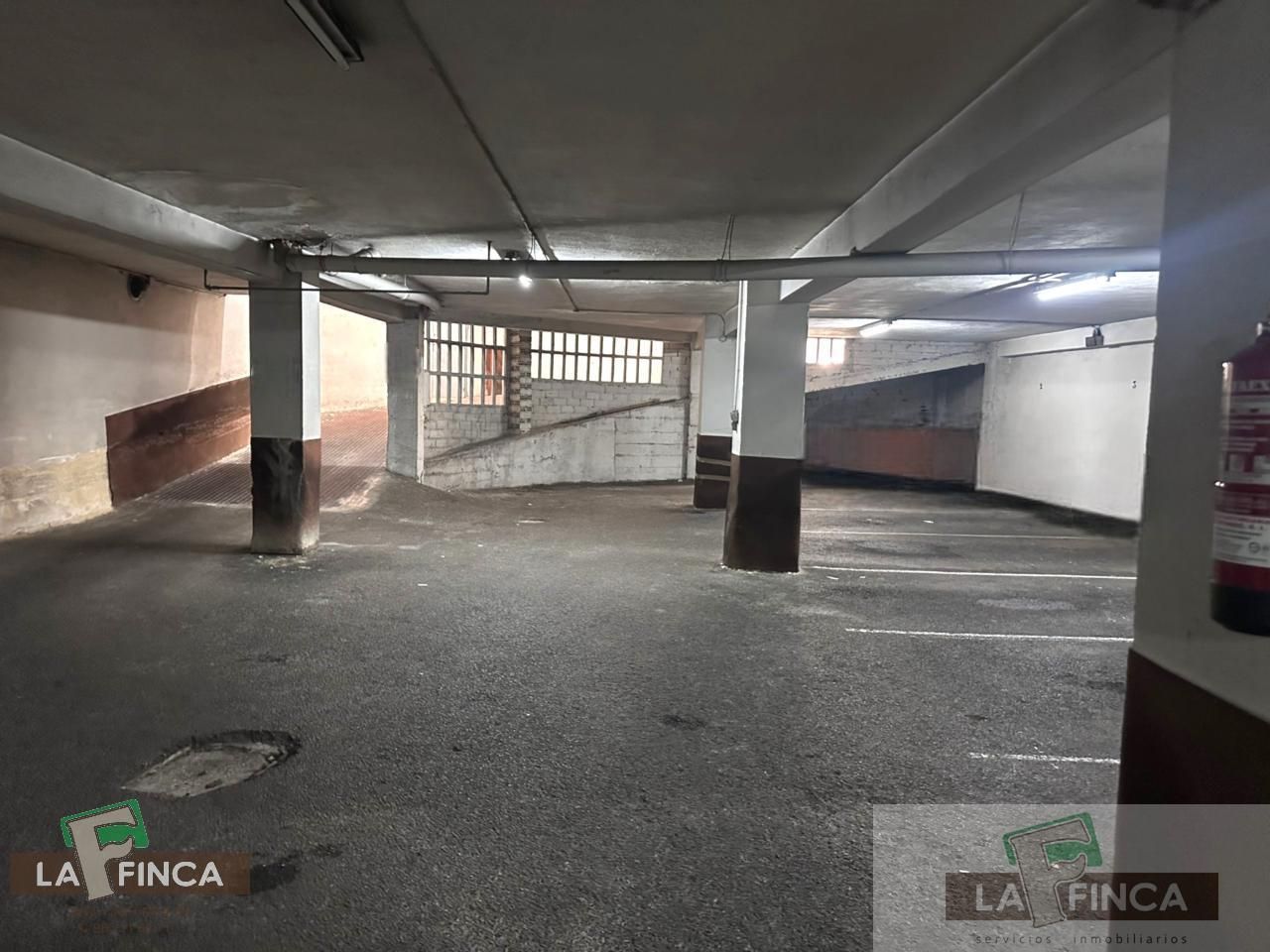 Aparcament de Garatge en venda en Oviedo 