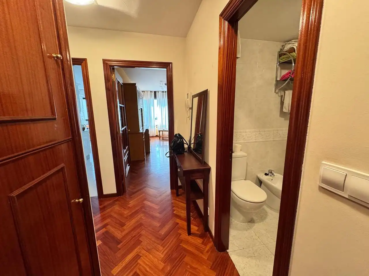 Piso de alquiler en A Coruña Capital  con Amueblado