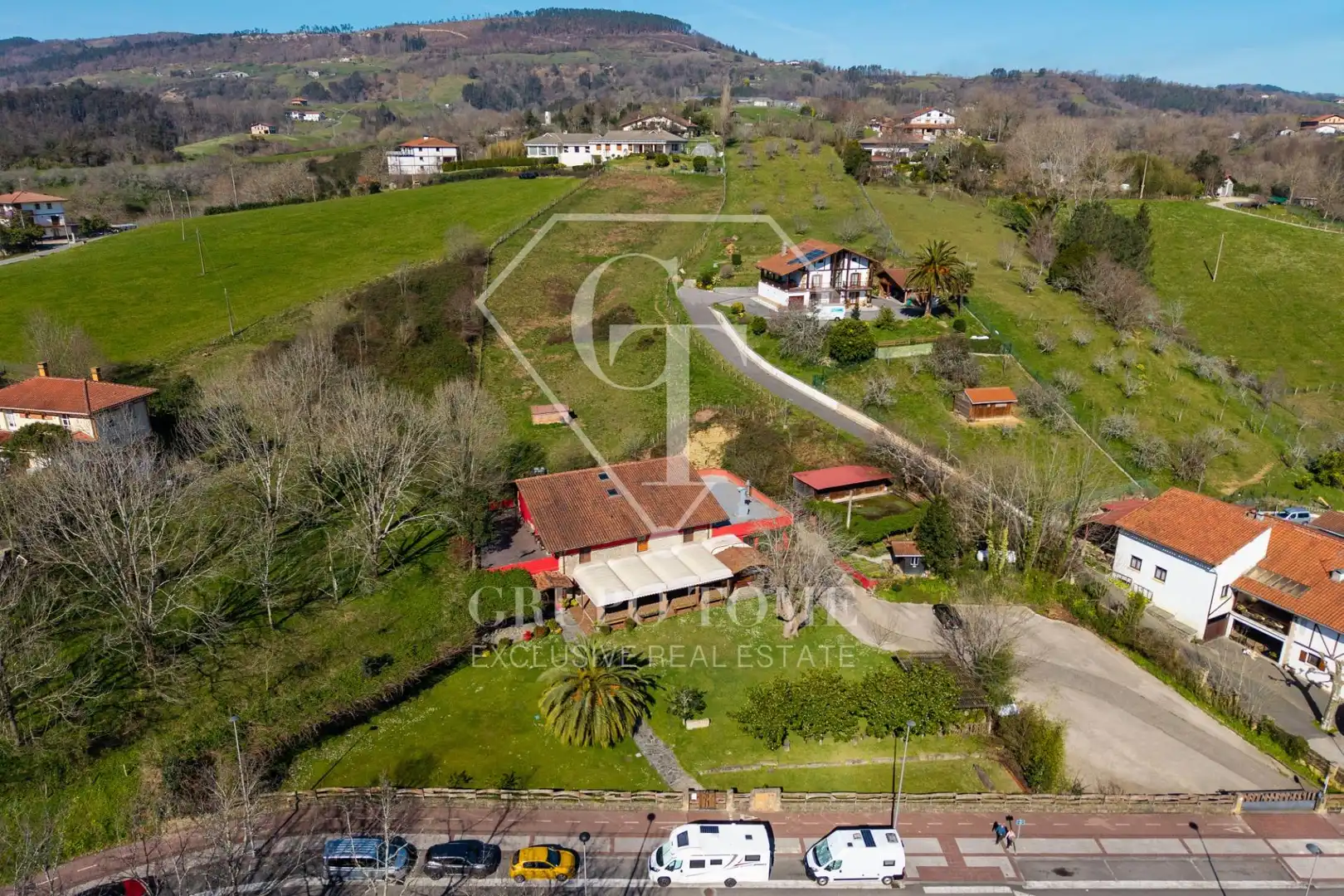Vista exterior de Casa o chalet en venta en Usurbil con Calefacción, Jardín privado y Terraza