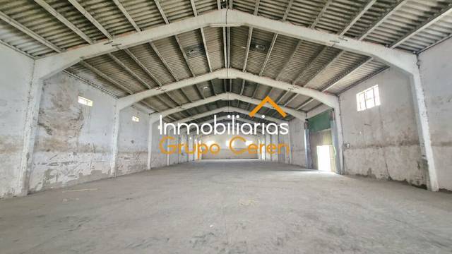 Nave industrial en Alquiler en Bañares