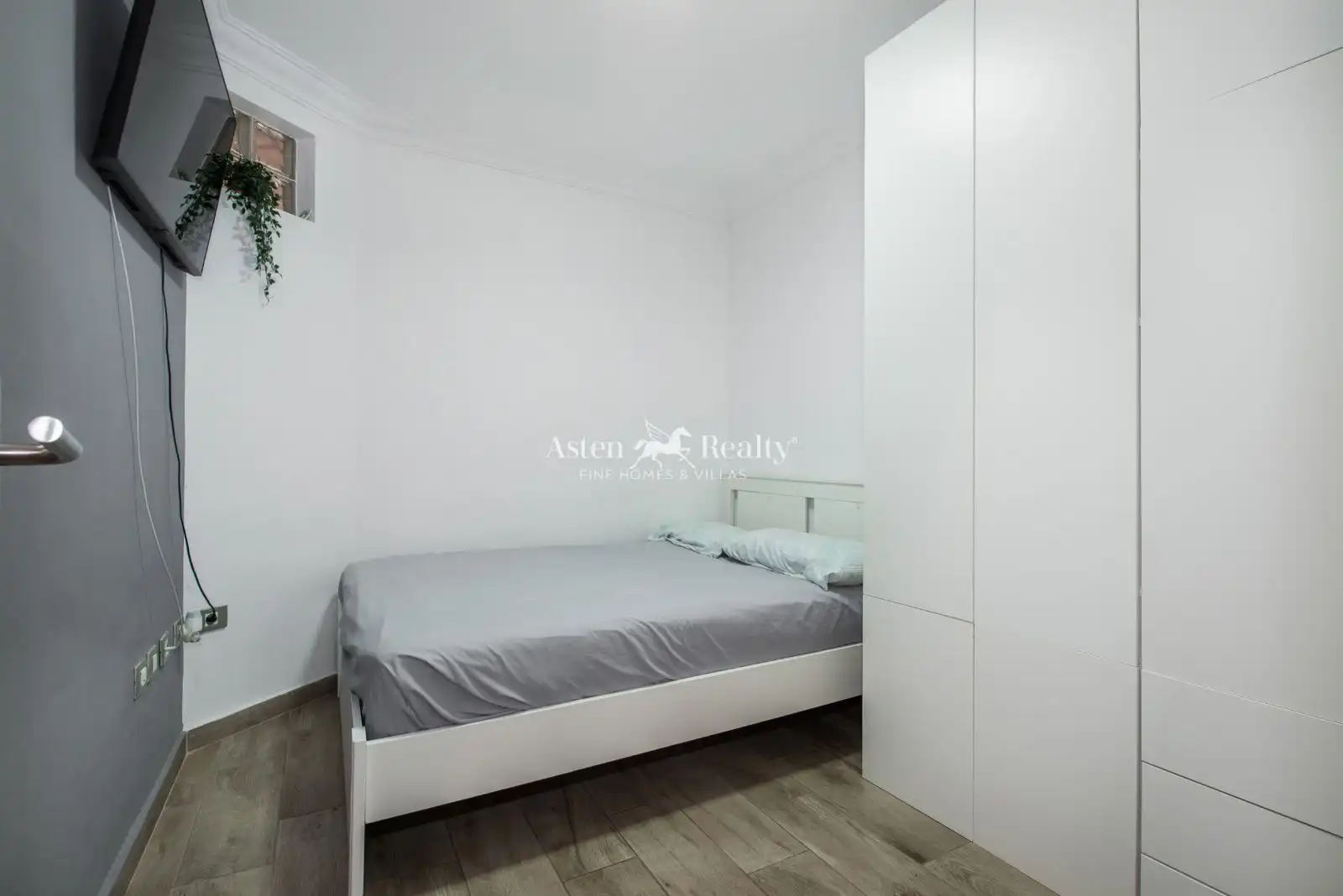 Habitación de Apartamento en venta en Guía de Isora con Aire acondicionado, Terraza y Trastero