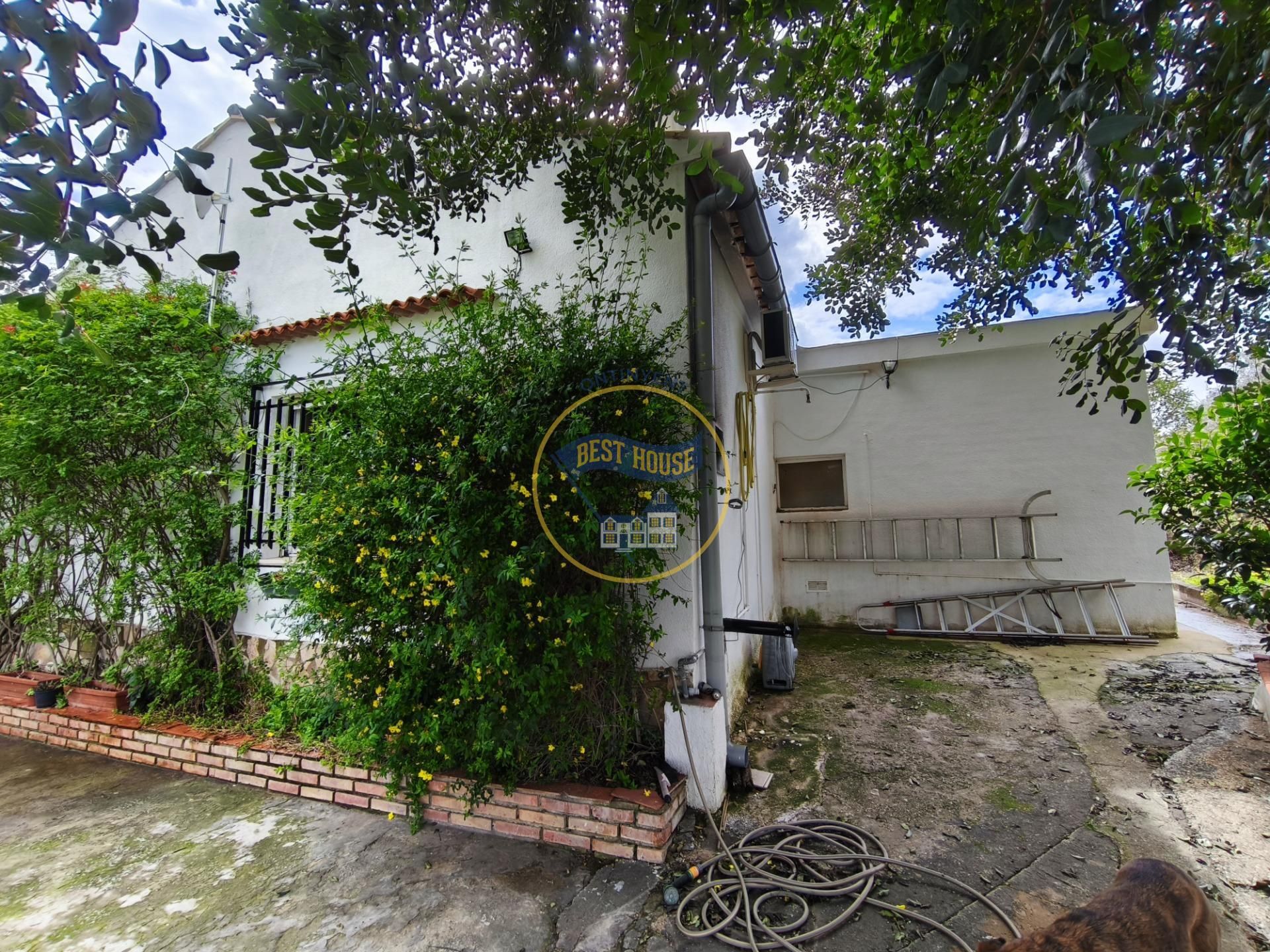 Vista exterior de Casa o xalet en venda en Aielo de Malferit amb Aire condicionat