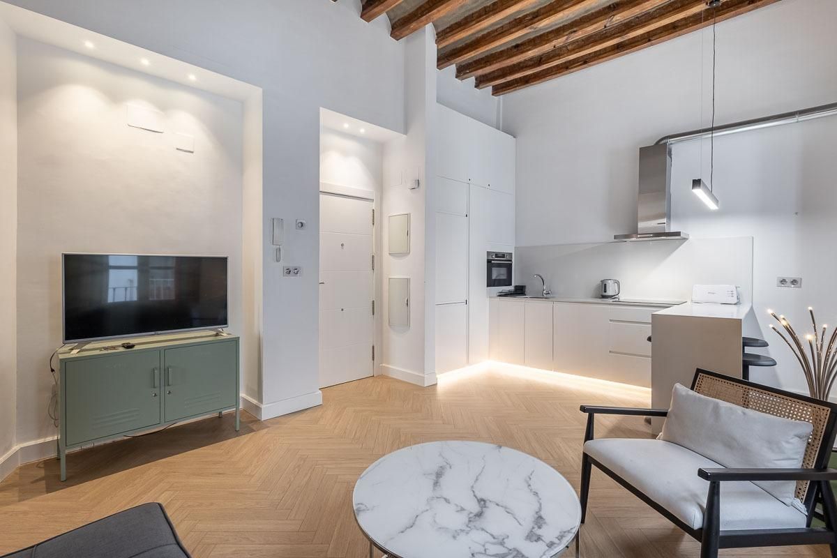 Living room of Flat for sale in  Granada Capital  with Heating