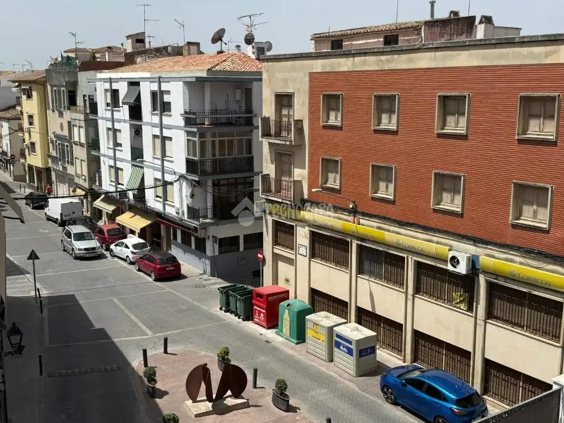 Pis amb terrassa en venda a Martos, imagen 5