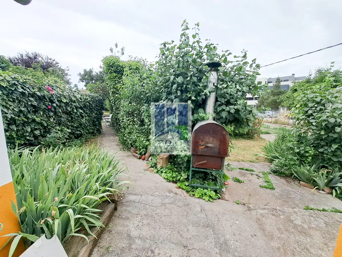 Jardí de Casa o xalet en venda en Burgos amb Traster