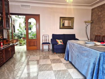 House for sale in Loja