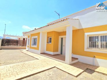 Reihenhaus mit Garten zum Verkauf in Pedanías Sur