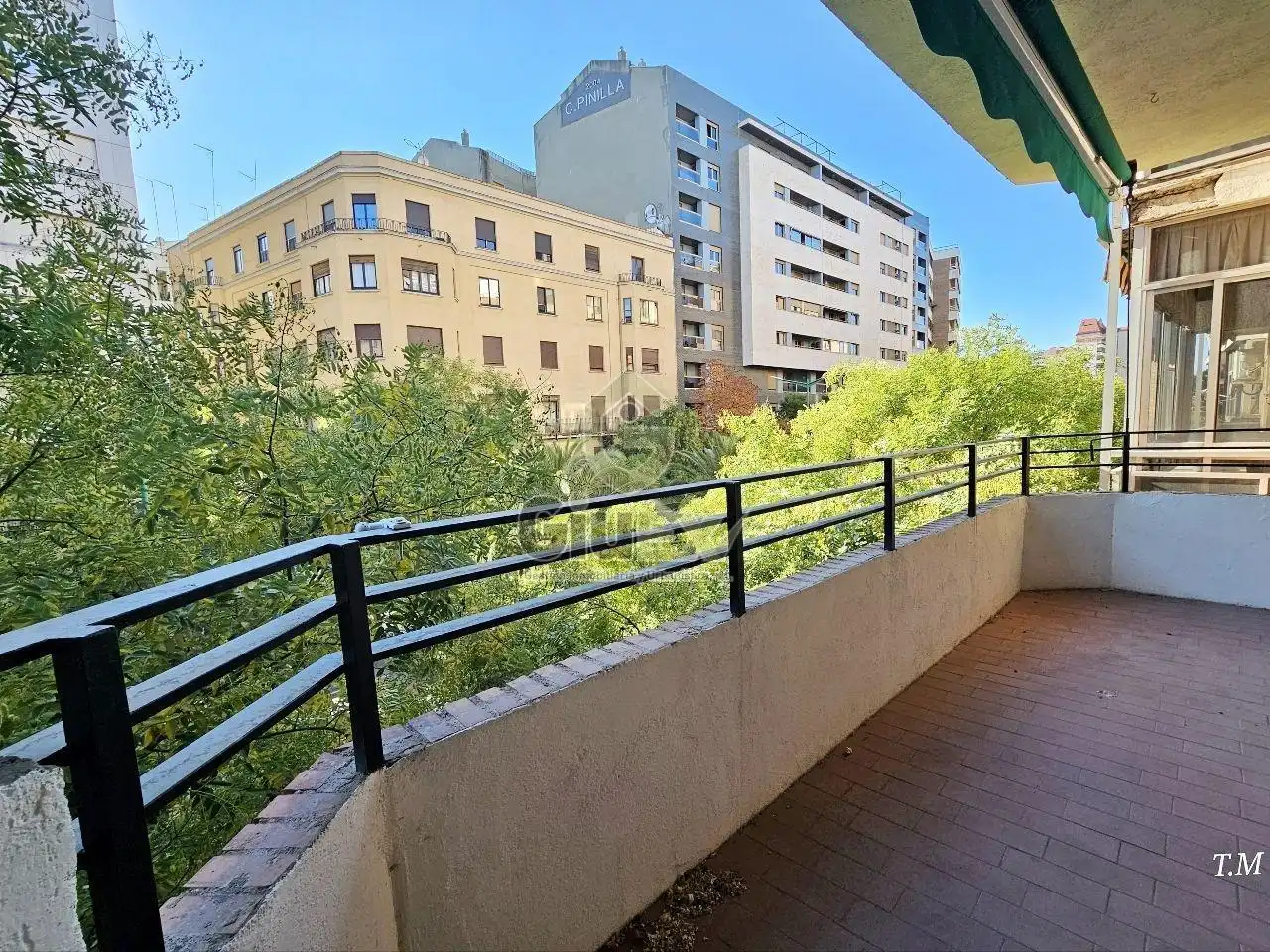 Vista exterior de Pis en venda en Cáceres amb Aire condicionat i Calefacció
