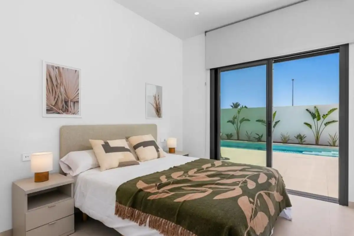 Chalet con piscina en venta en Las Lomas de Rame - Bahía Bella, imagen 7