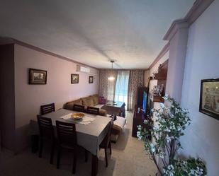 Living room of Flat for sale in  Sevilla Capital  with Terrace