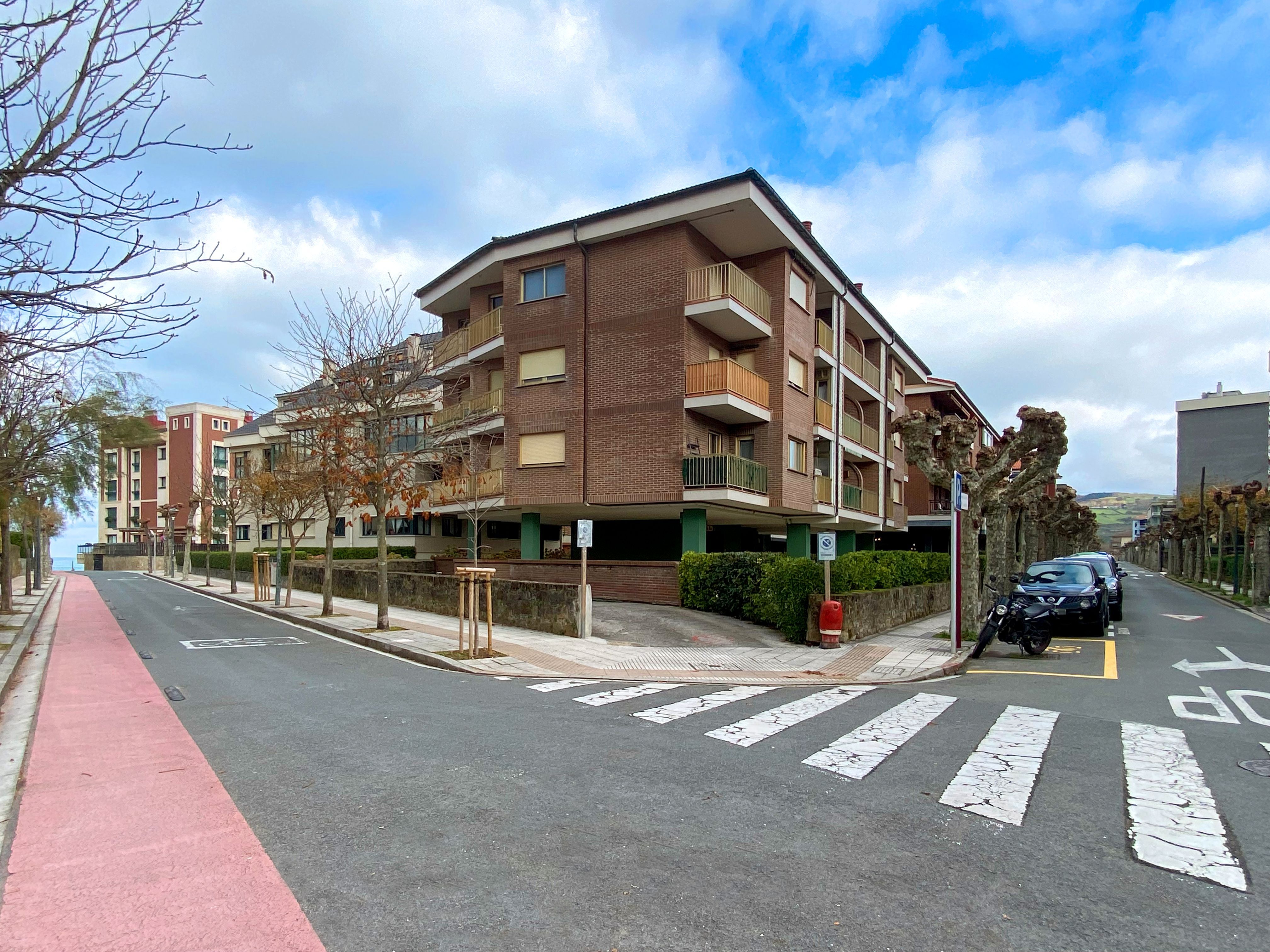 Vista exterior de Pis de lloguer en Zarautz amb Terrassa