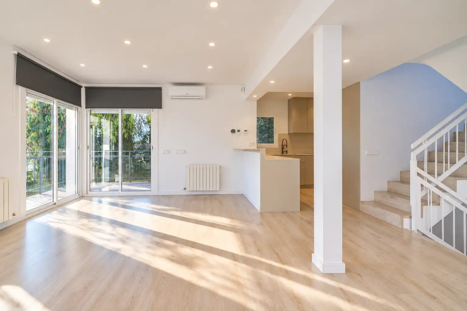 Haus oder Chalet zur Miete in Castelldefels mit Klimaanlage, Heizung und Privatgarten