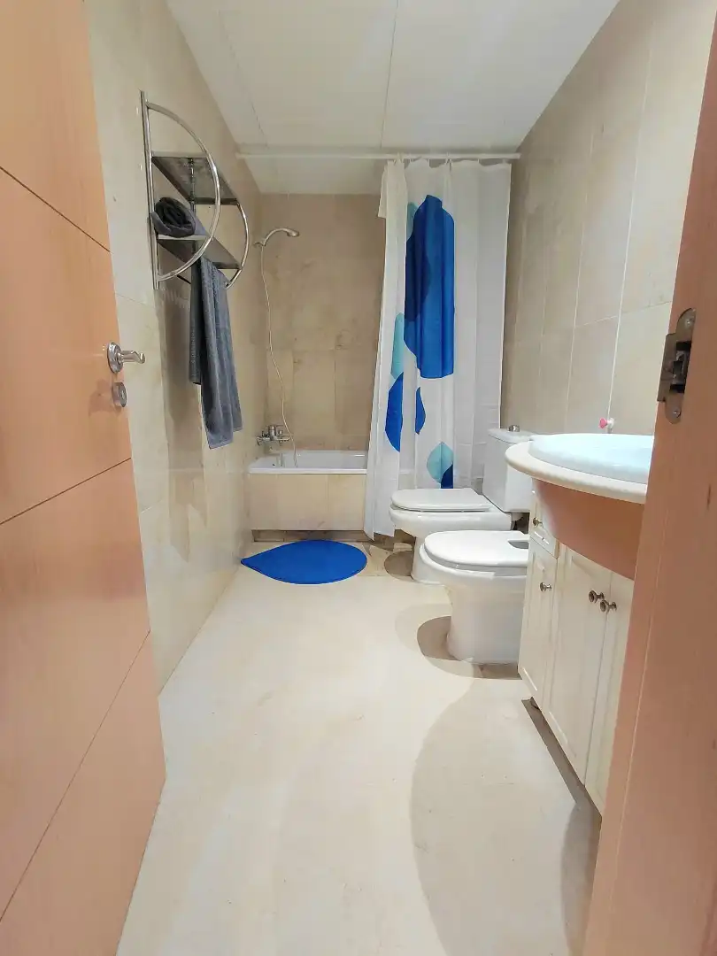 Baño de Apartamento en venta en Benalmádena con Aire acondicionado, Terraza y Amueblado