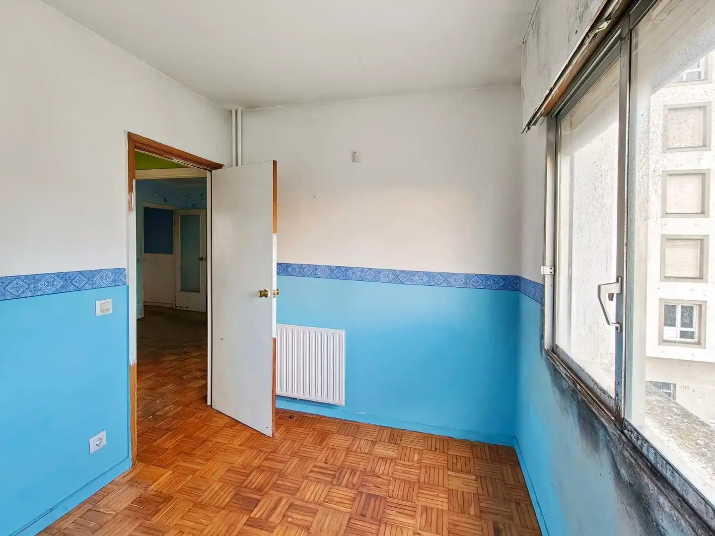 Schlafzimmer von Wohnung zum Verkauf in Pontevedra Capital  mit Privatgarten