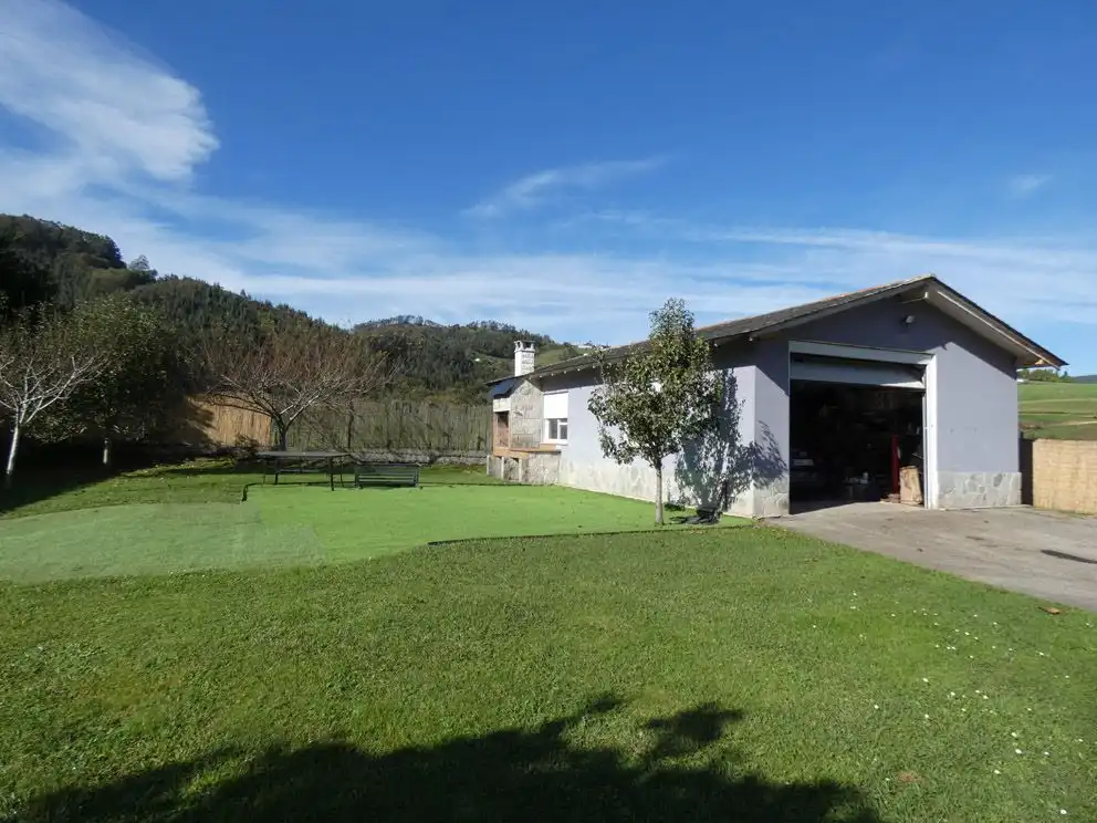 Casa amb jardí en venda a Valdés - Luarca, imagen 6