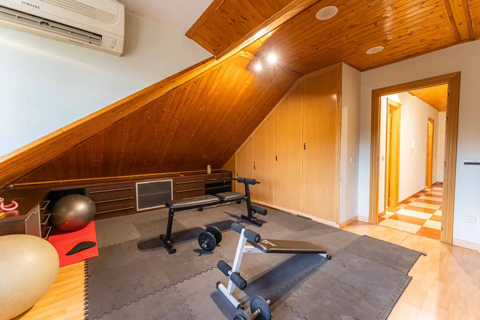 Houses for sale in Sevilla la Nueva  with Air Conditioner, Heating and Private garden