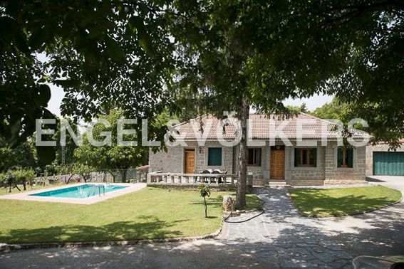 Exterior view of House or chalet for sale in Ortigosa del Monte  with Air Conditioner, Heating and Private garden