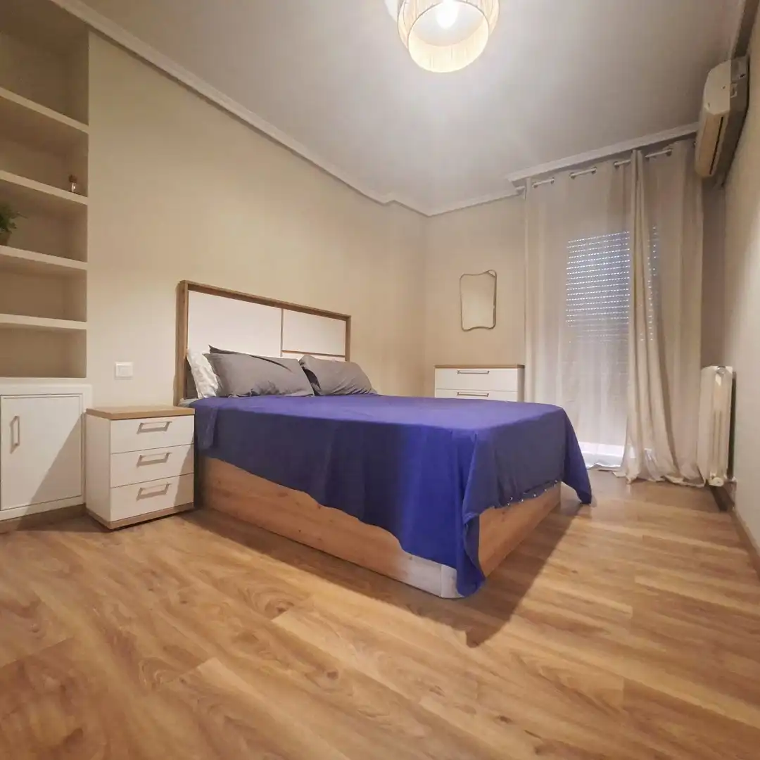 Penthouse with lift for sale in Oliver-Valdefierro, imagen 6