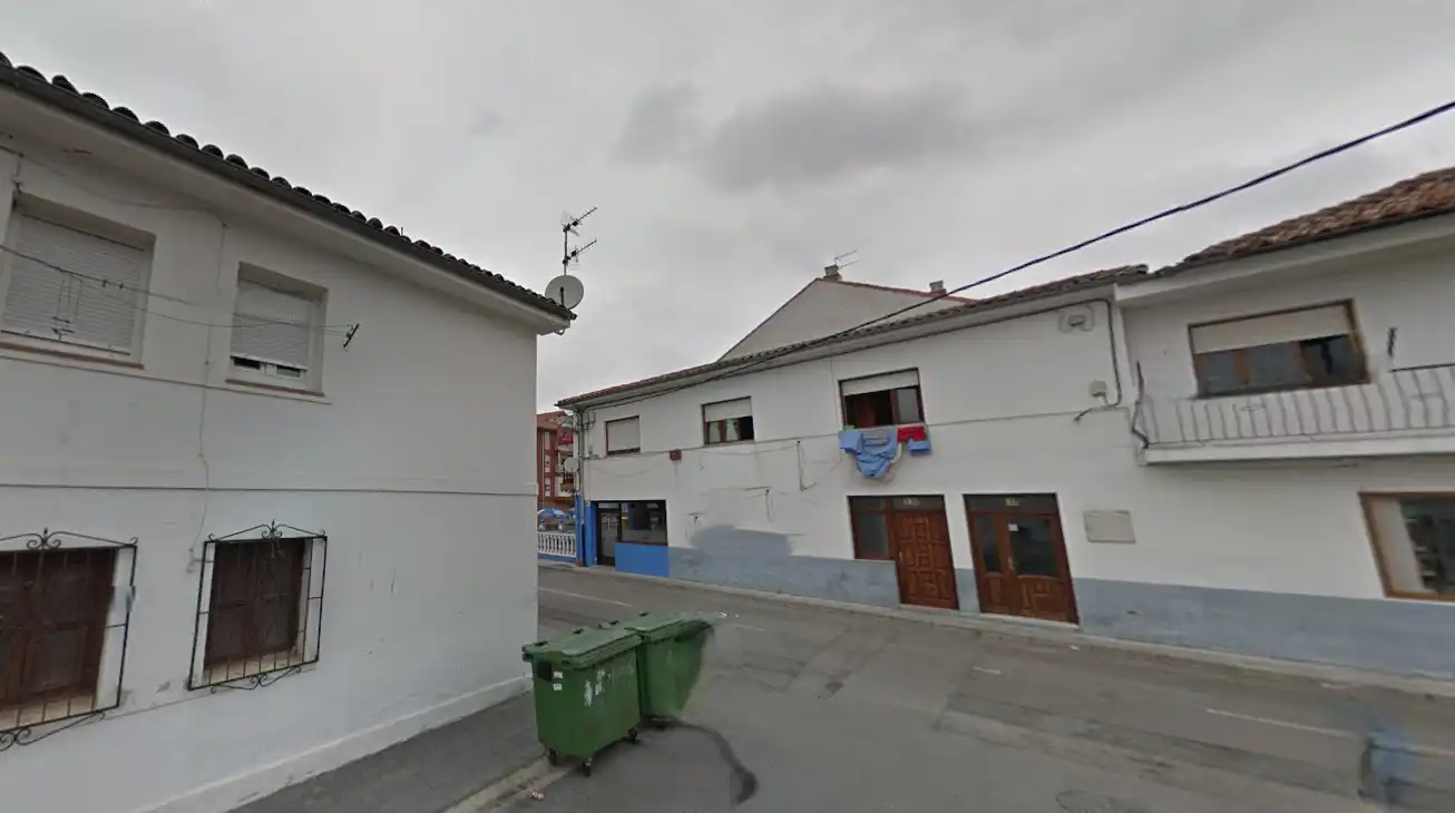 Vista exterior de Pis en venda en Cabezón de la Sal