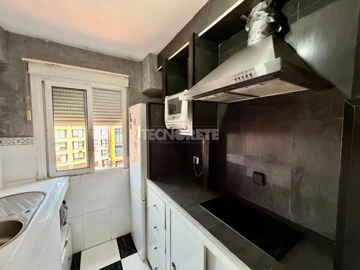 Cocina de Piso en venta en Madrid