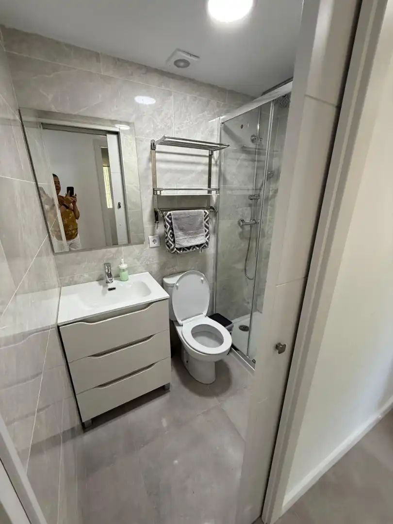Bathroom of Flat for sale in Alicante / Alacant  with Air Conditioner, Heating and Storage room