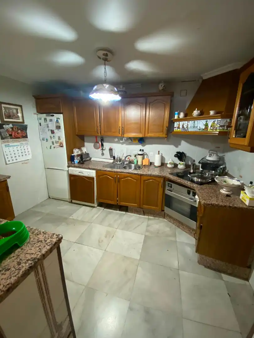 Casa aparellada en venda a Casco Antiguo, imagen 6