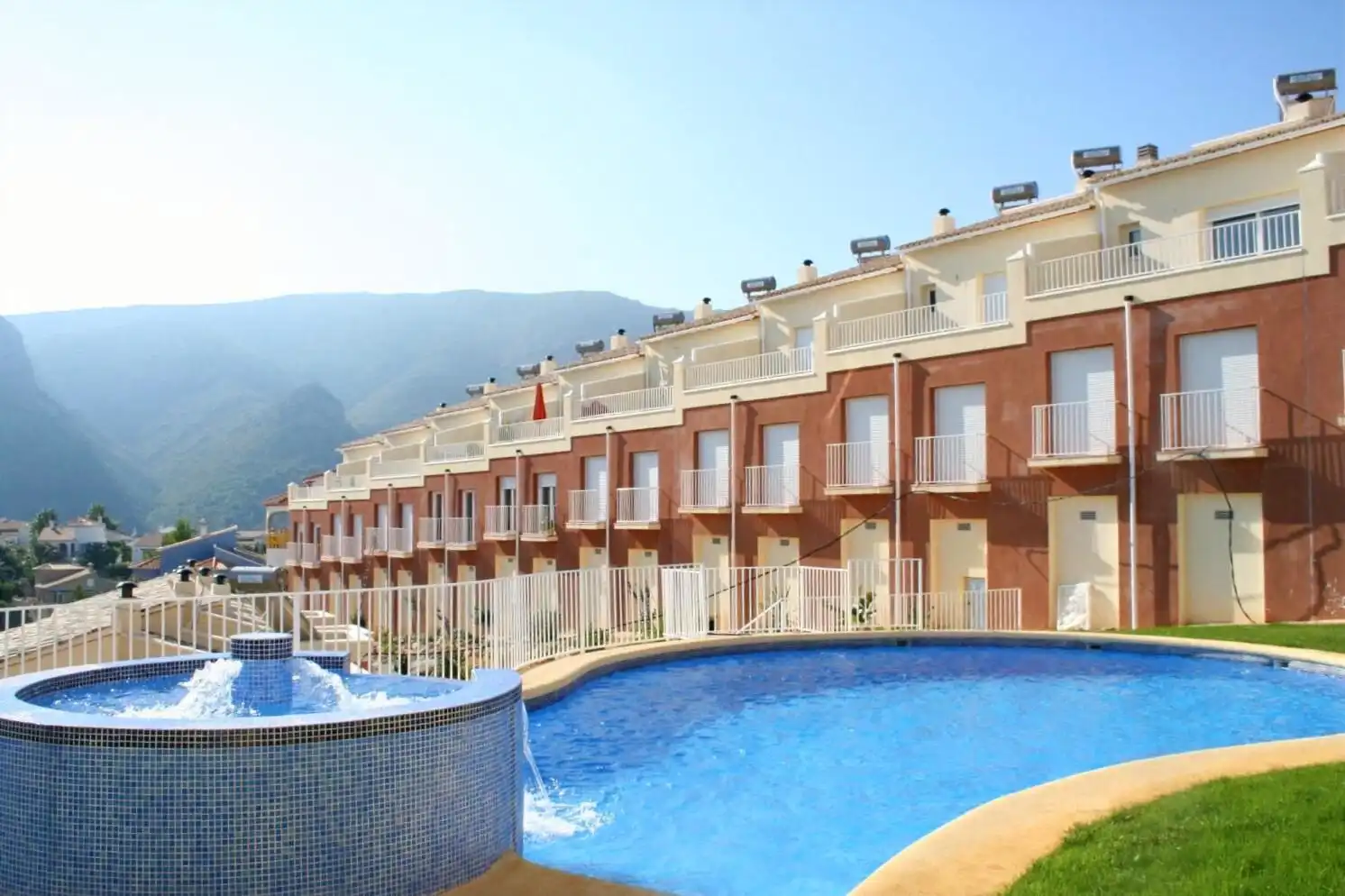 Detached homes for sale in Pedreguer