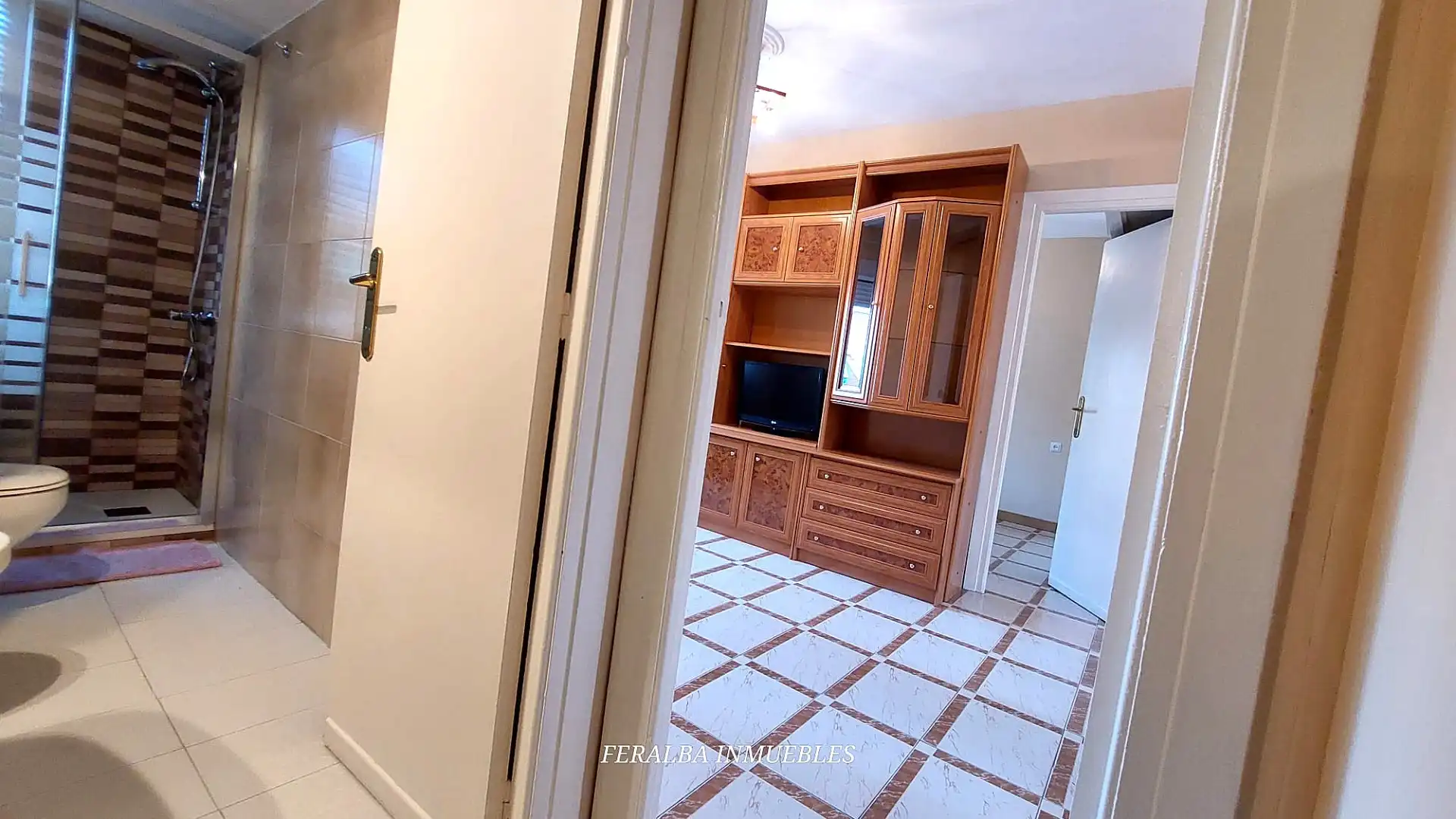 Wohnung zum Verkauf in Madrid mit Klimaanlage, Heizung und Terrasse