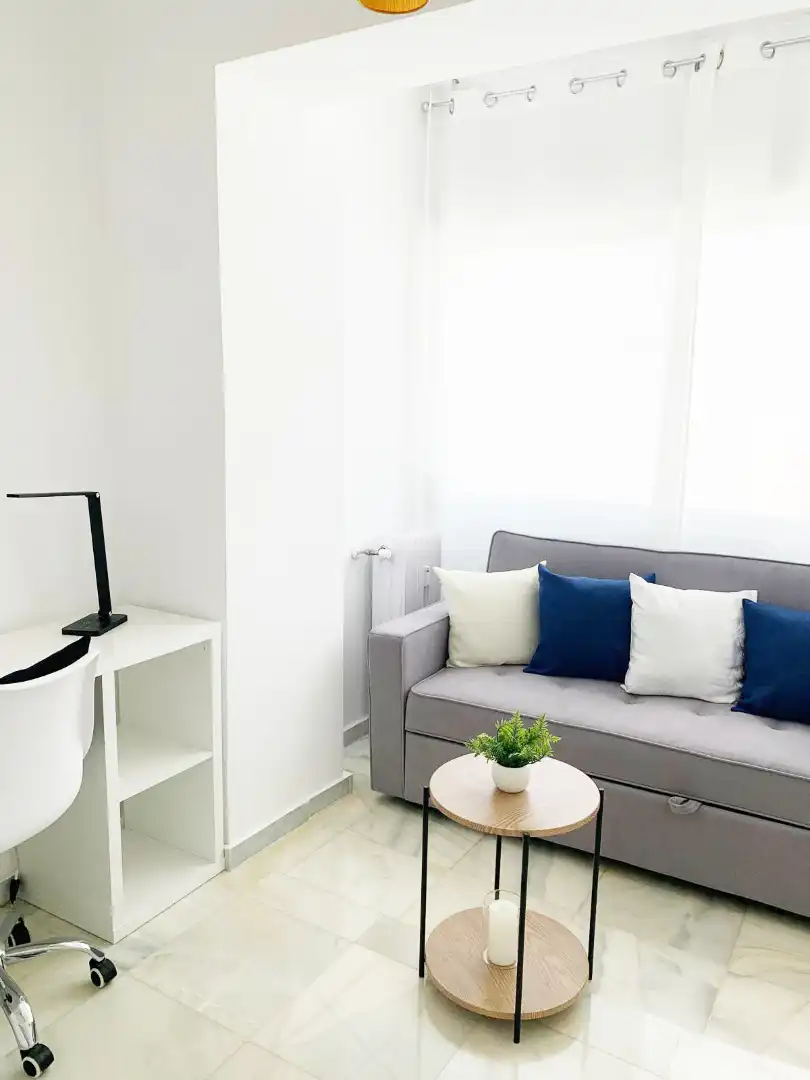 Sala d'estar de Apartament de lloguer en Granada amb Aire condicionat, Calefacció i Parquet